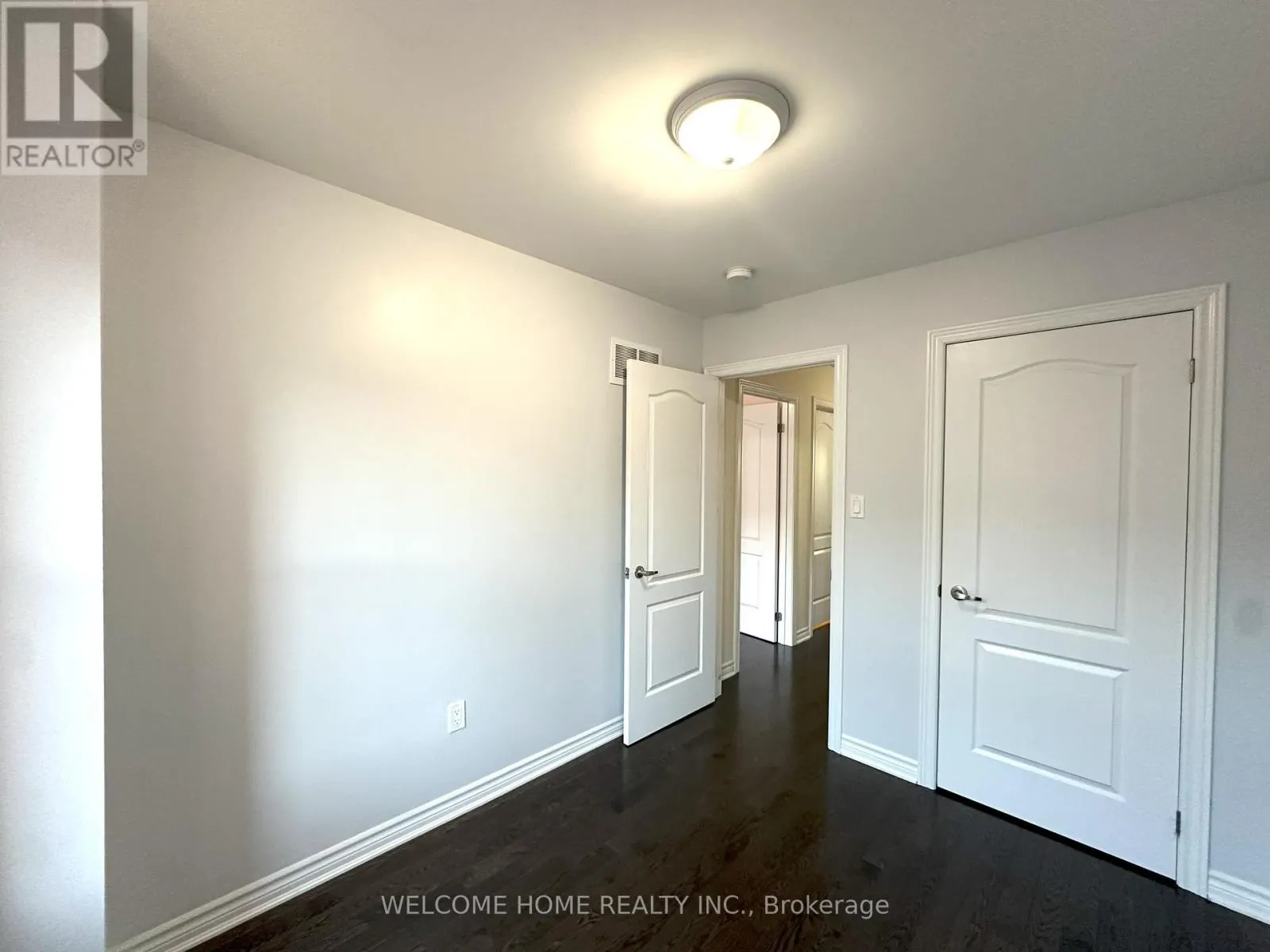 7 CITY PARK CIRCLE
