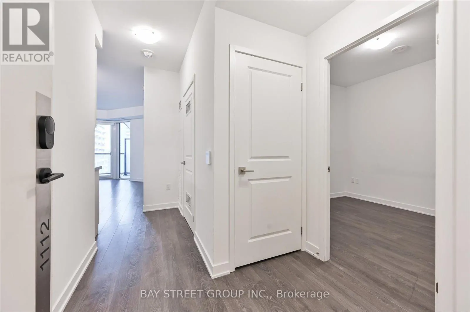 1112 - 85 ONEIDA CRESCENT