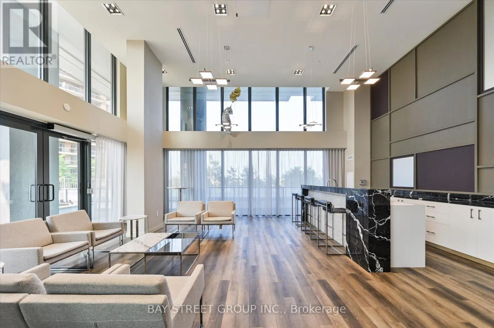 1112 - 85 ONEIDA CRESCENT