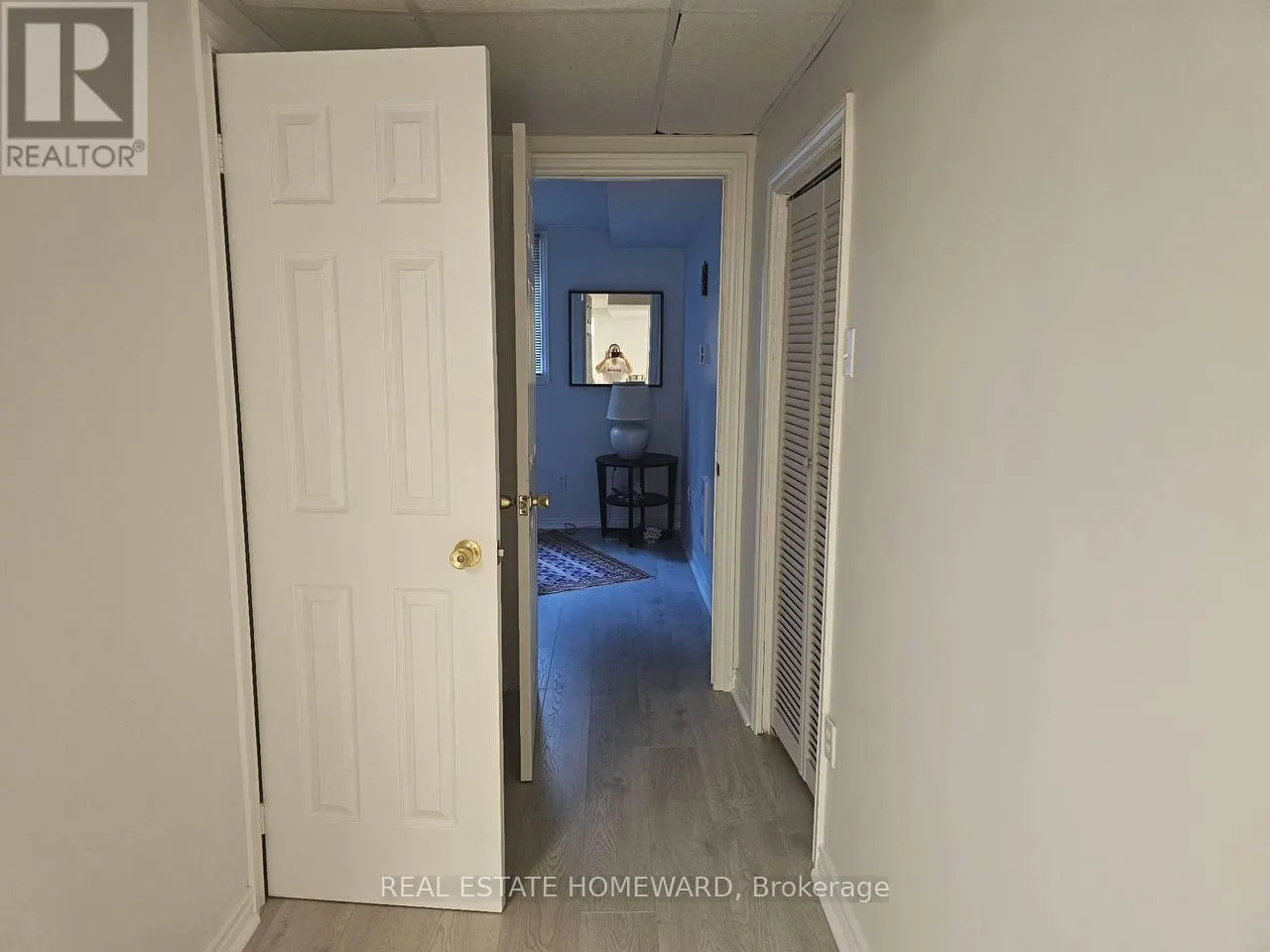 W/O - 10 CHARING CRESCENT