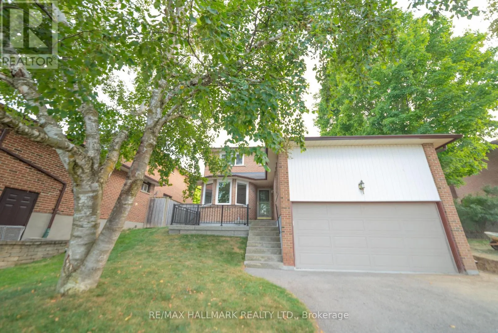 MAIN - 42 PORTLAND CRESCENT