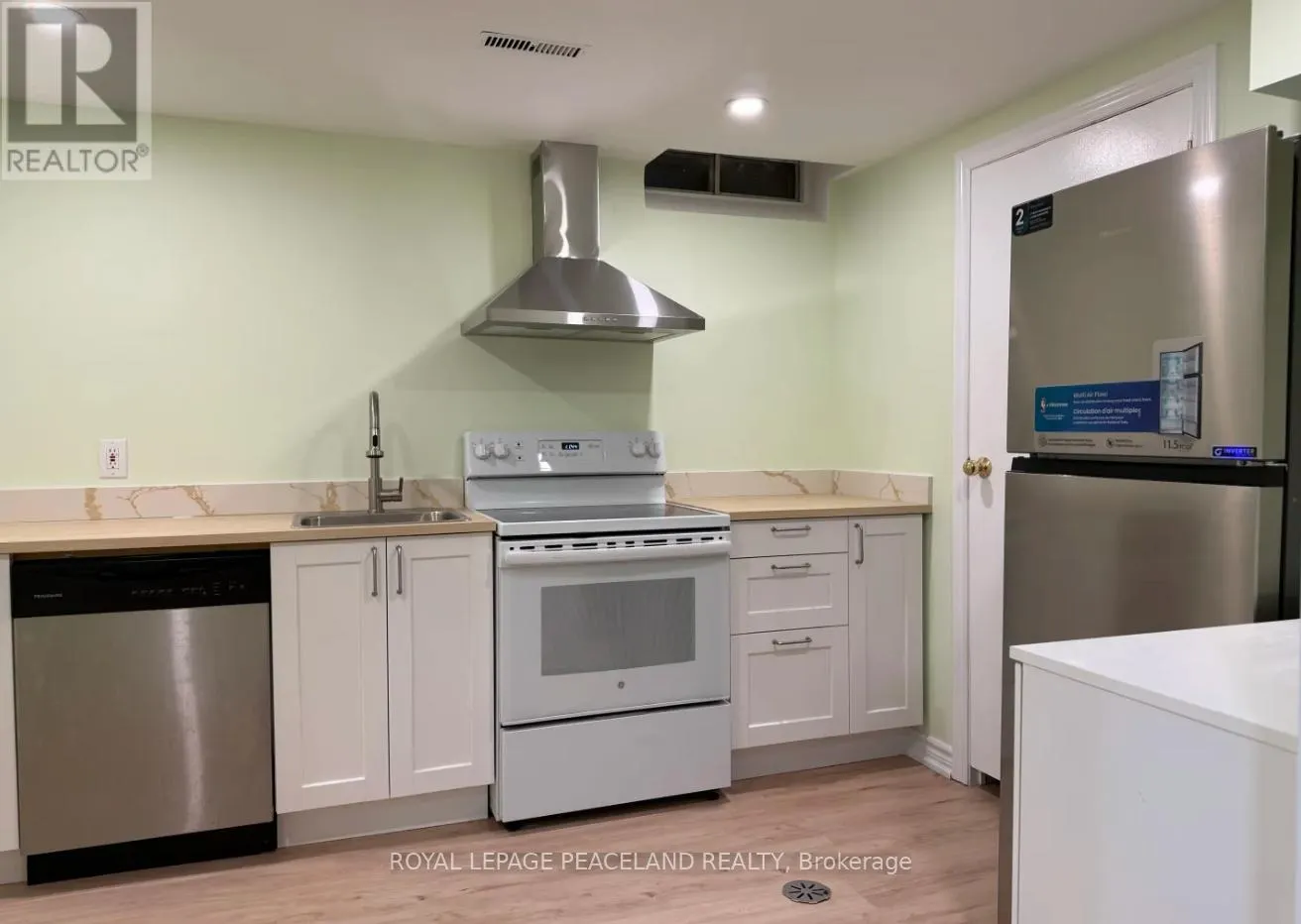 BASEMNET - 43 MARLOW CRESCENT