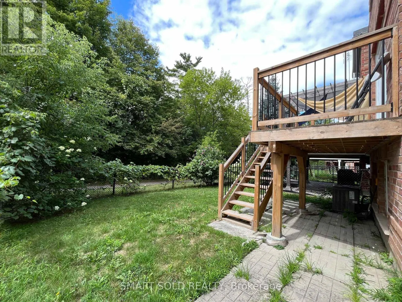 16 CRISPIN COURT