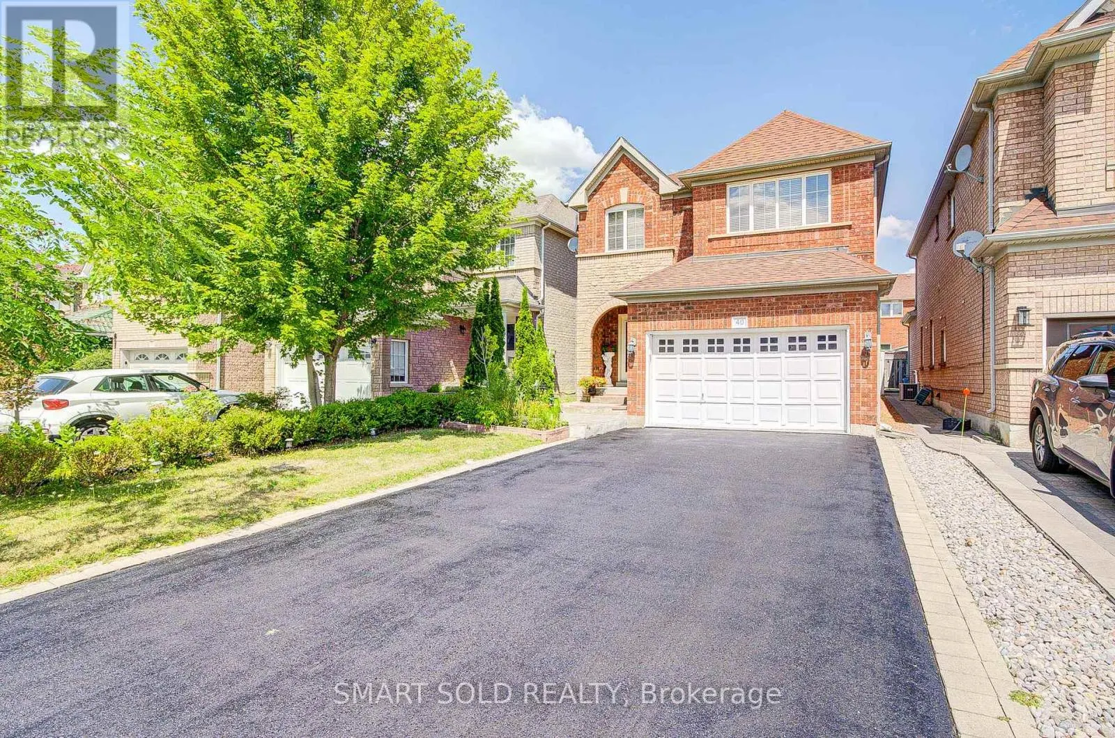 40 TUSCANA BOULEVARD