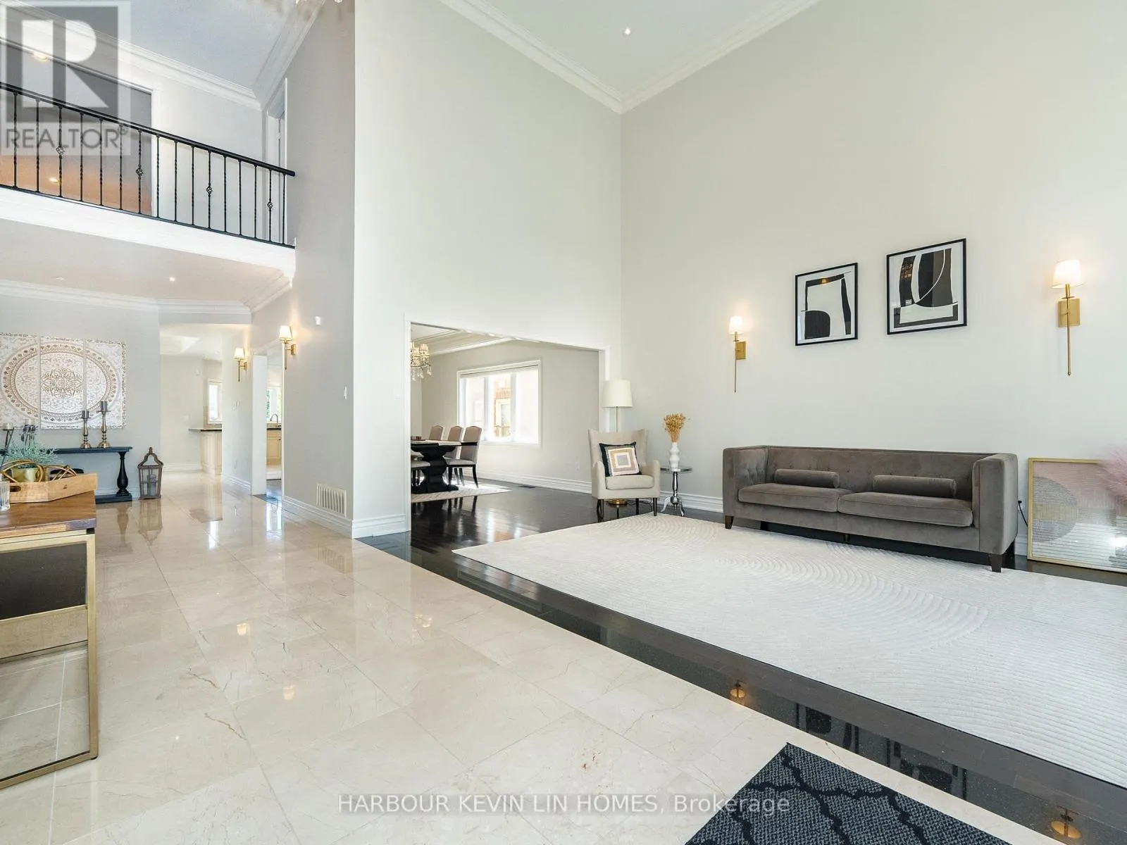 9 DALEWOOD DRIVE