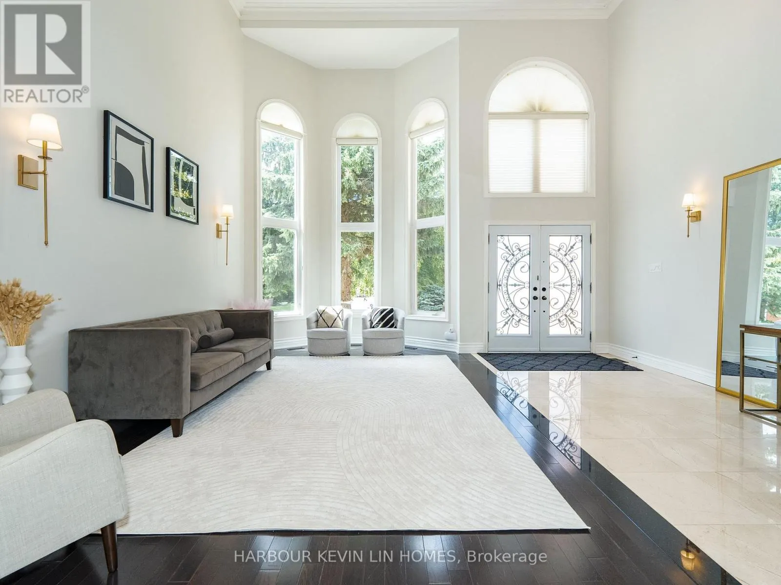 9 DALEWOOD DRIVE