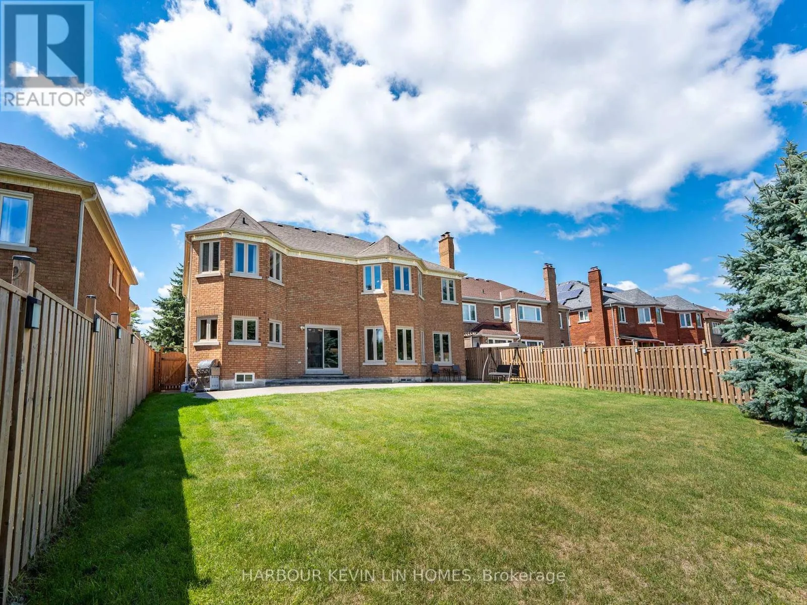9 DALEWOOD DRIVE