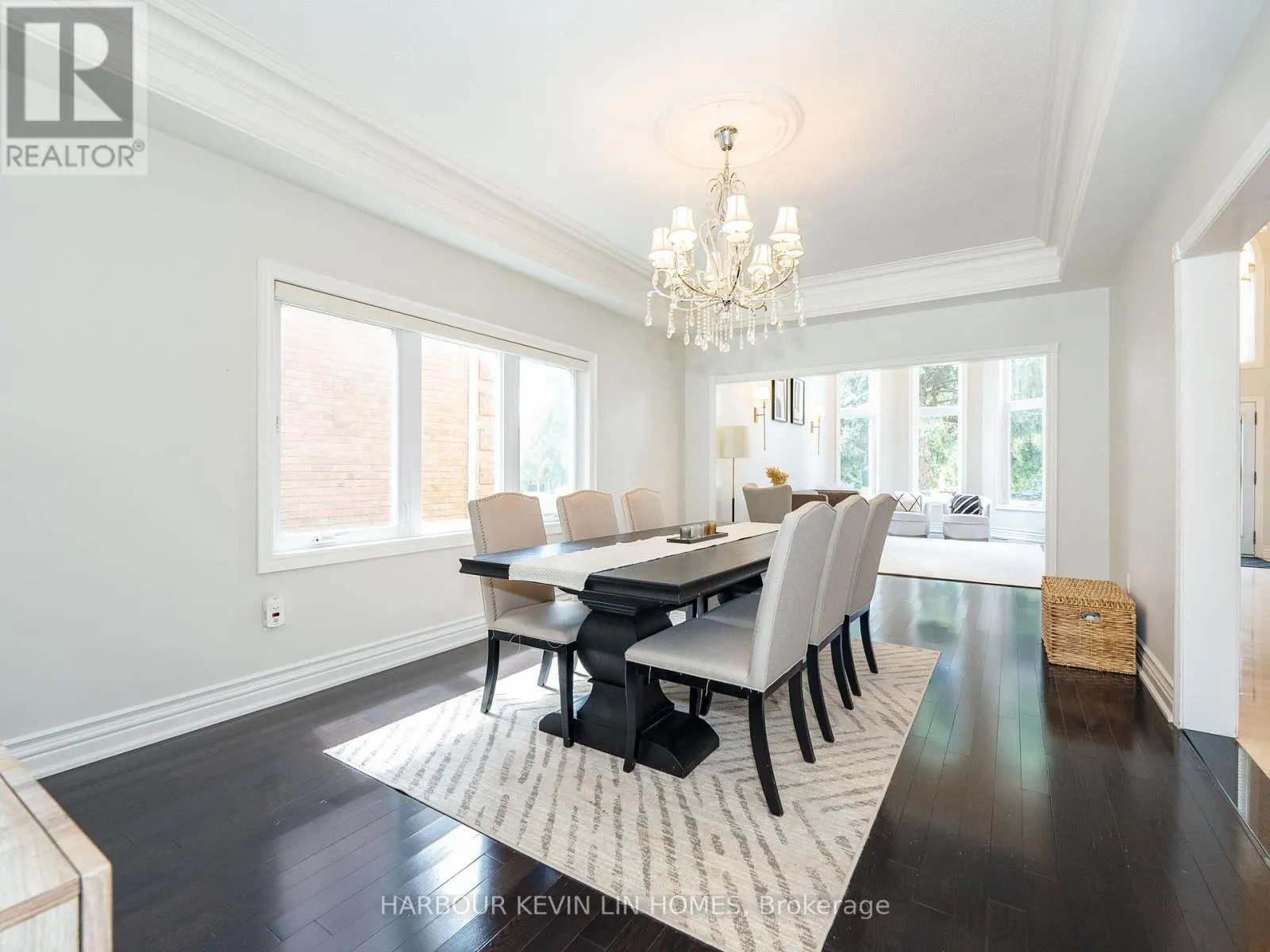 9 DALEWOOD DRIVE