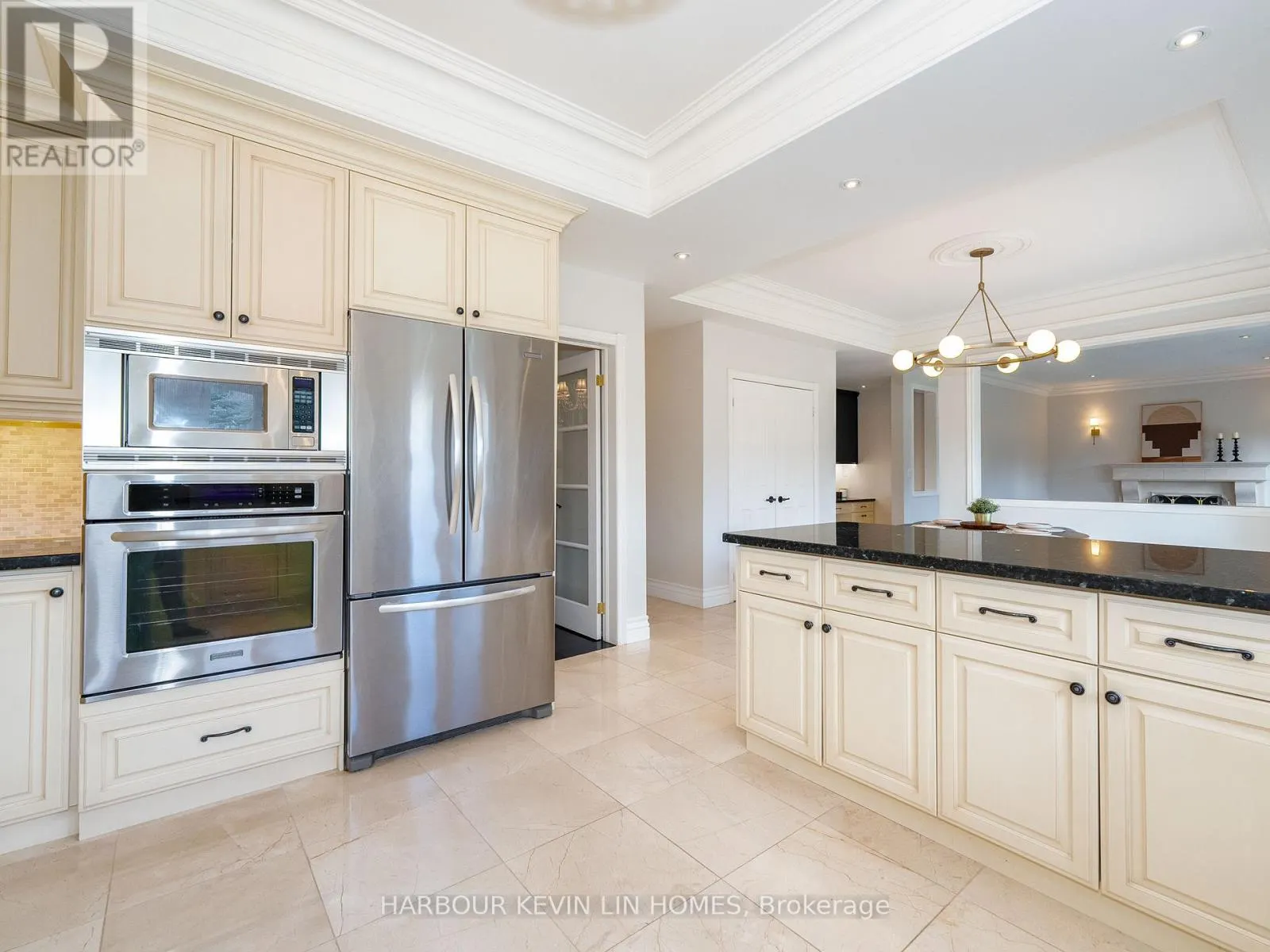 9 DALEWOOD DRIVE