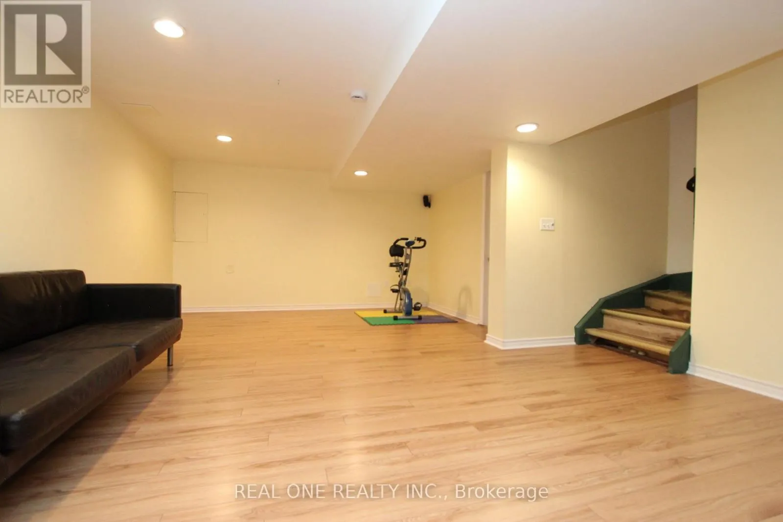 51 FOREST RUN BOULEVARD