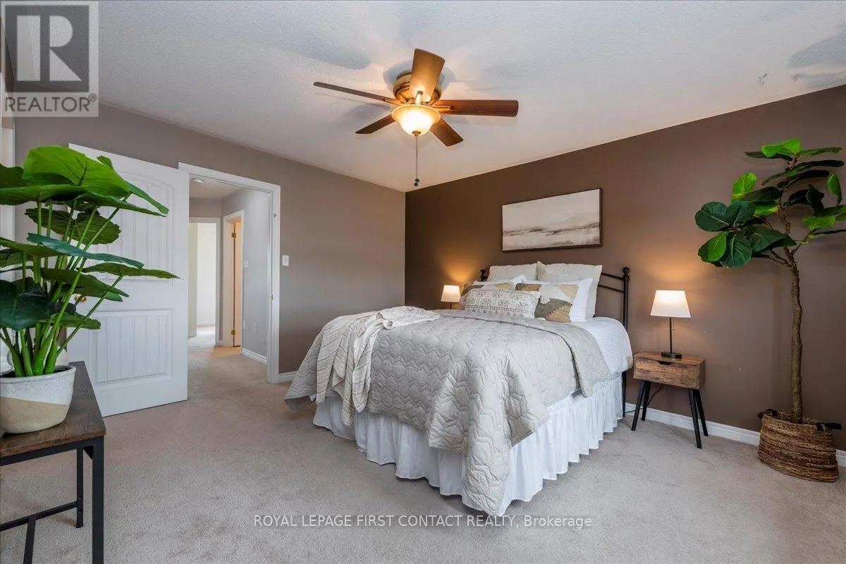 22 ADMIRAL CRESCENT