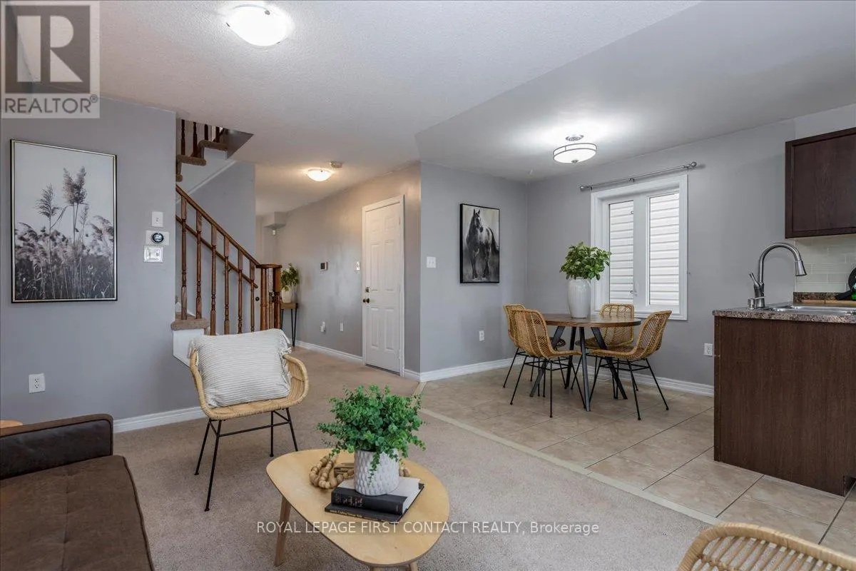 22 ADMIRAL CRESCENT