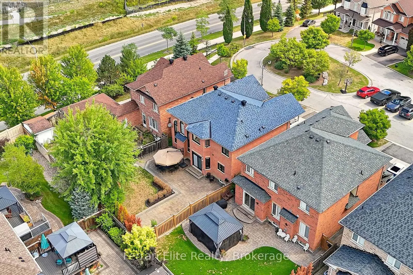 16 AMOS COURT