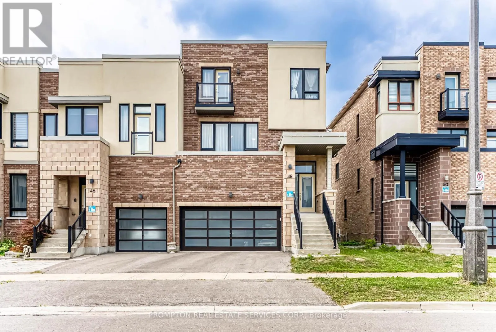 48 HELLIWELL CRESCENT