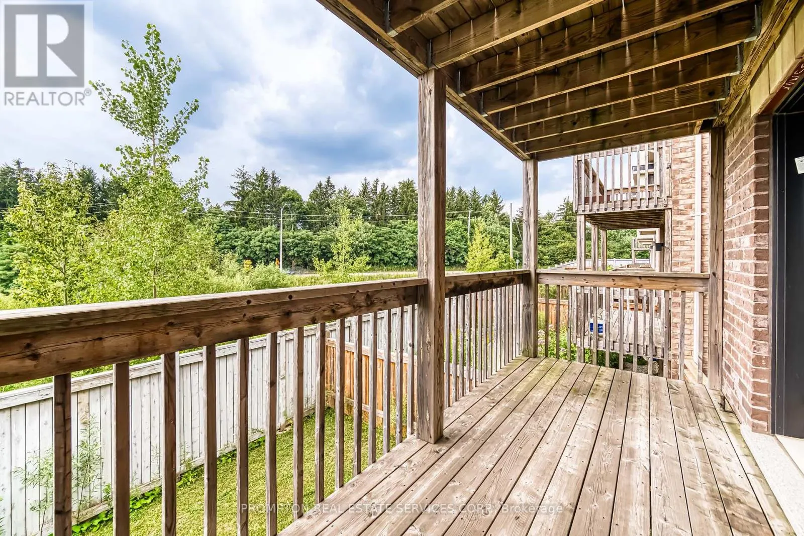 48 HELLIWELL CRESCENT