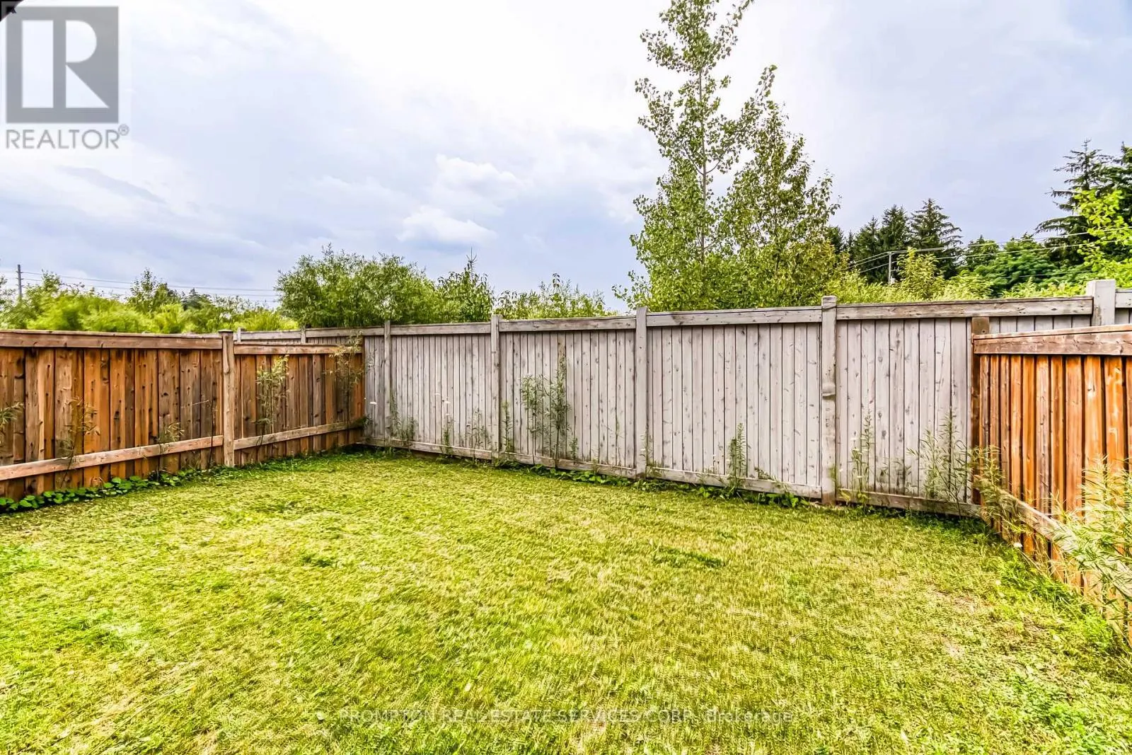 48 HELLIWELL CRESCENT