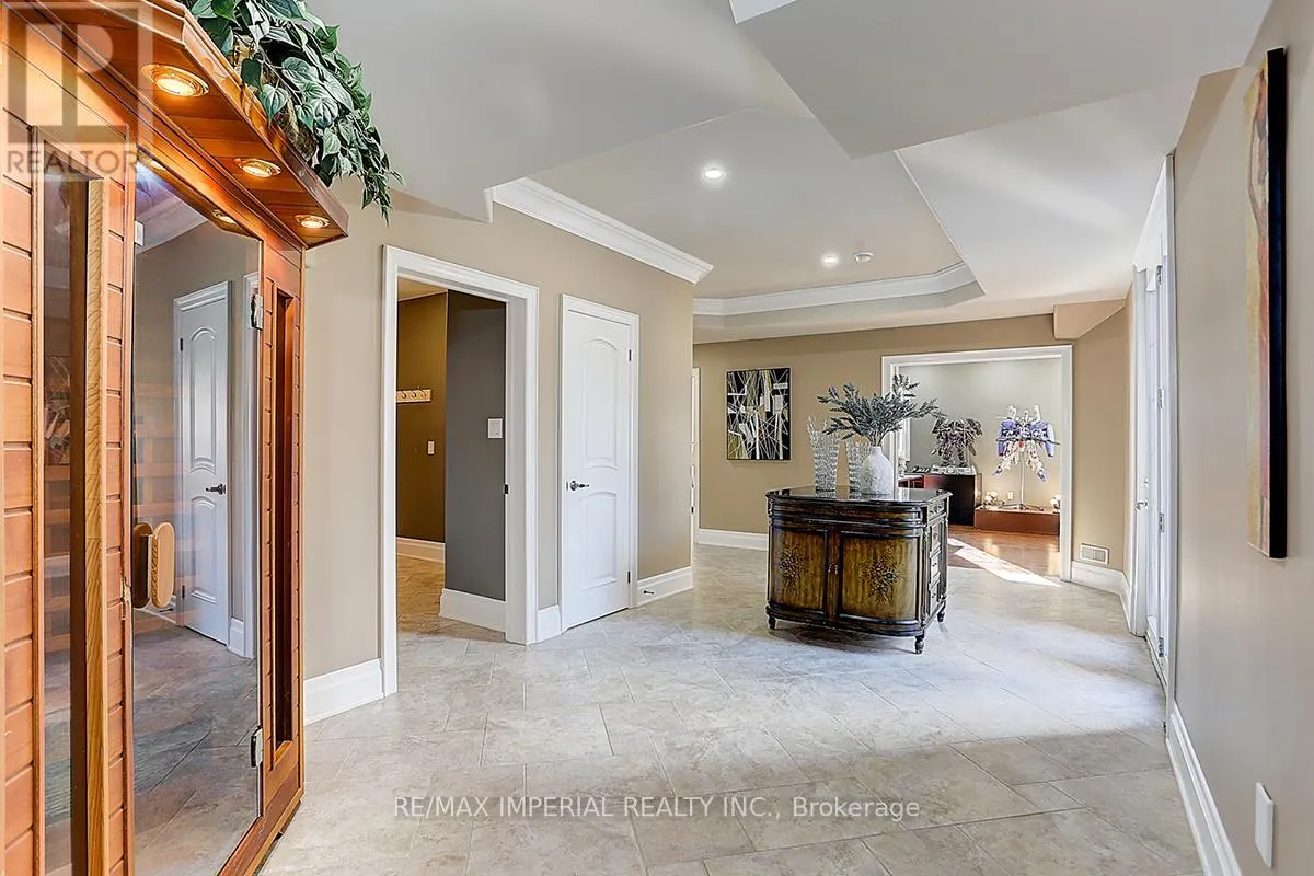 39 FIORELLO COURT