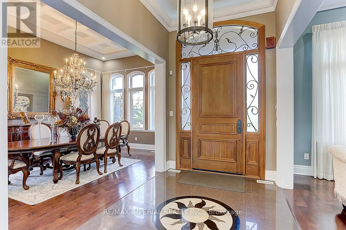 39 FIORELLO COURT