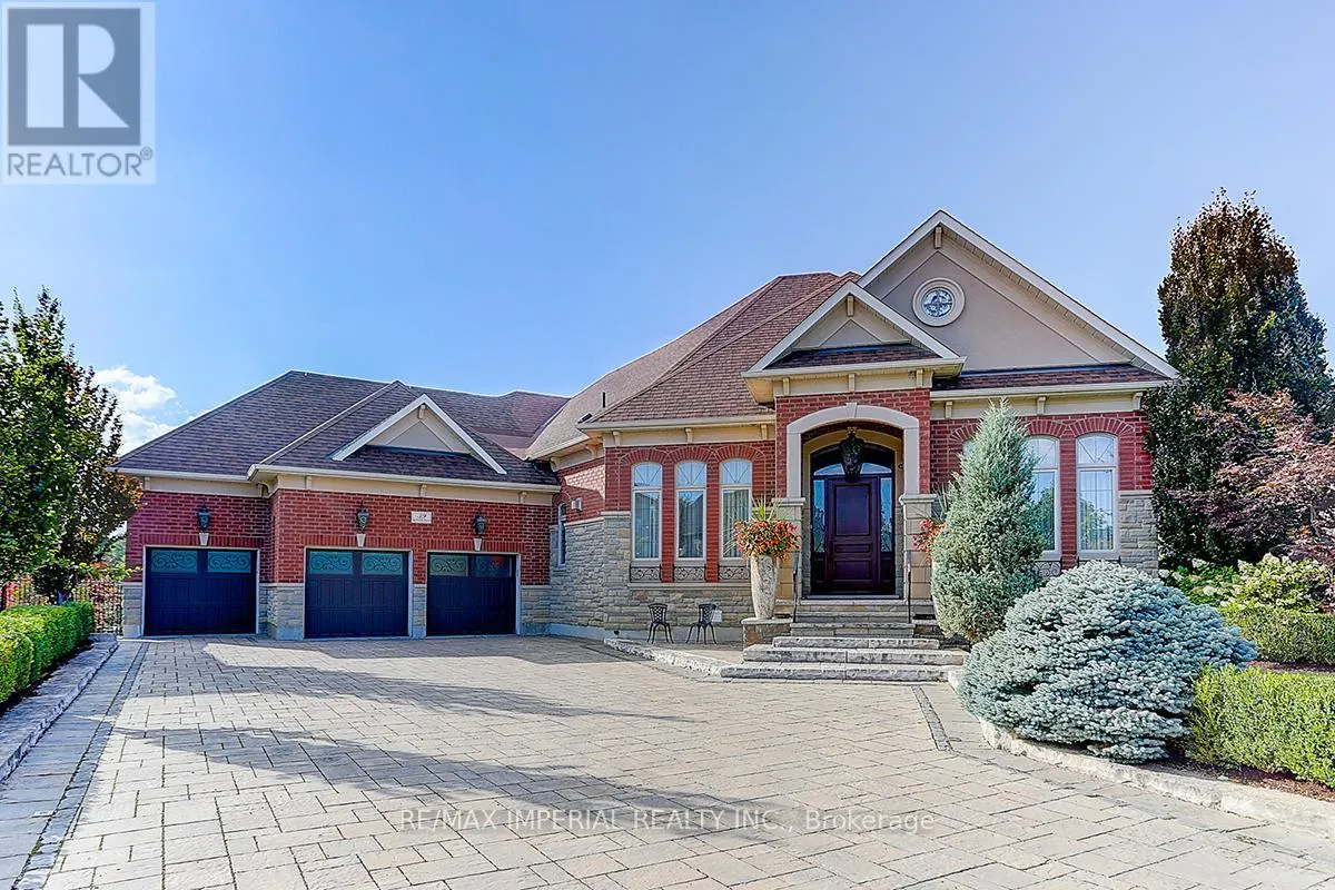39 FIORELLO COURT