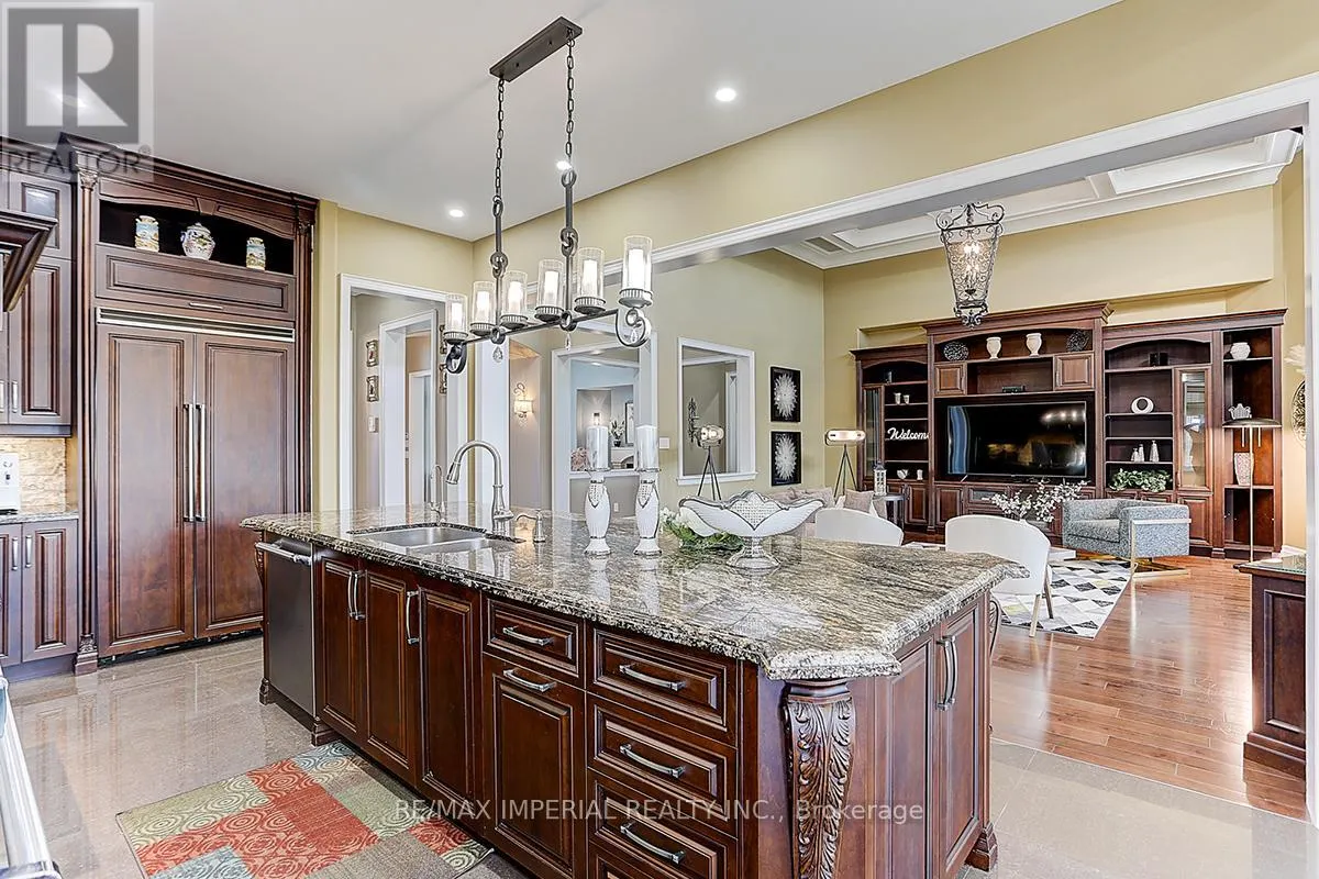 39 FIORELLO COURT