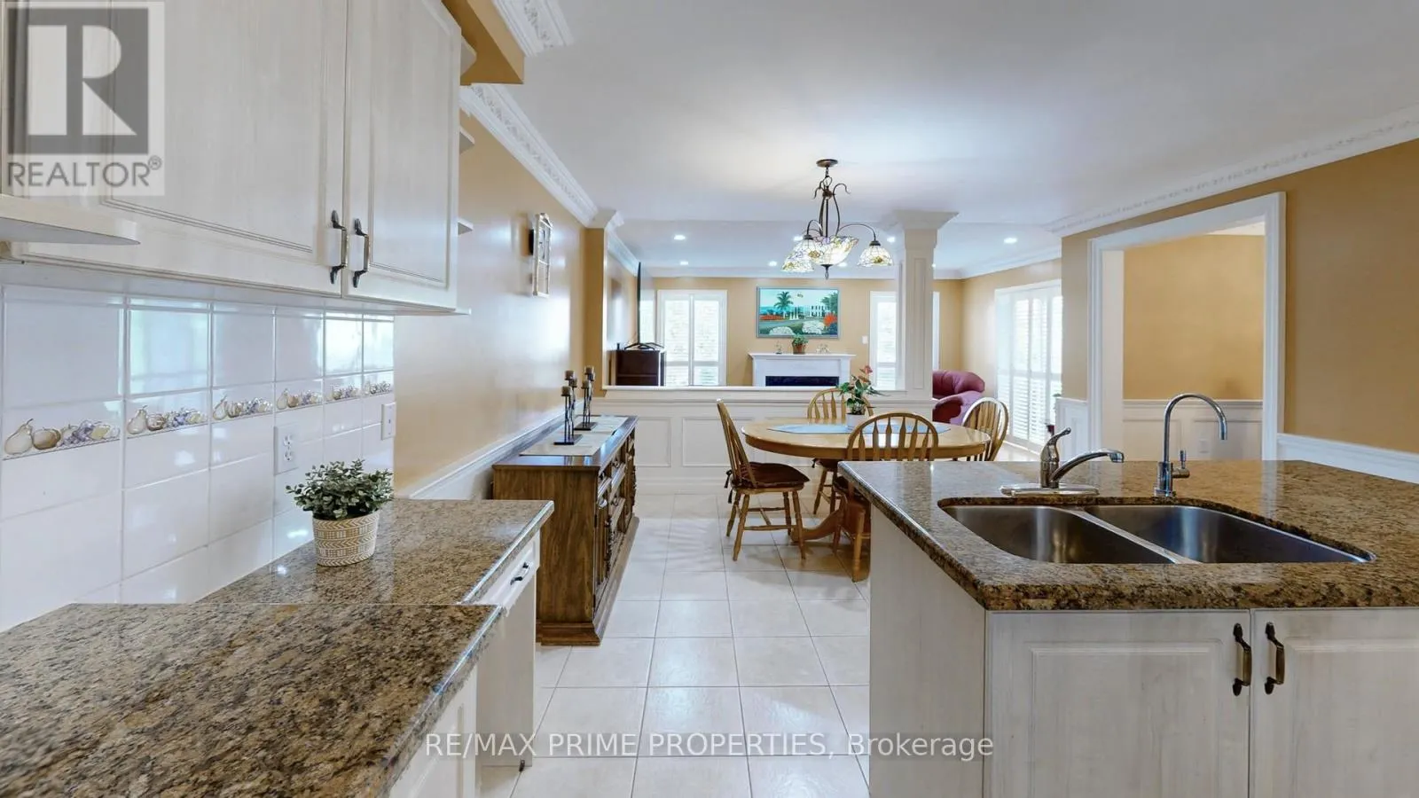 49 REMBRANDT DRIVE