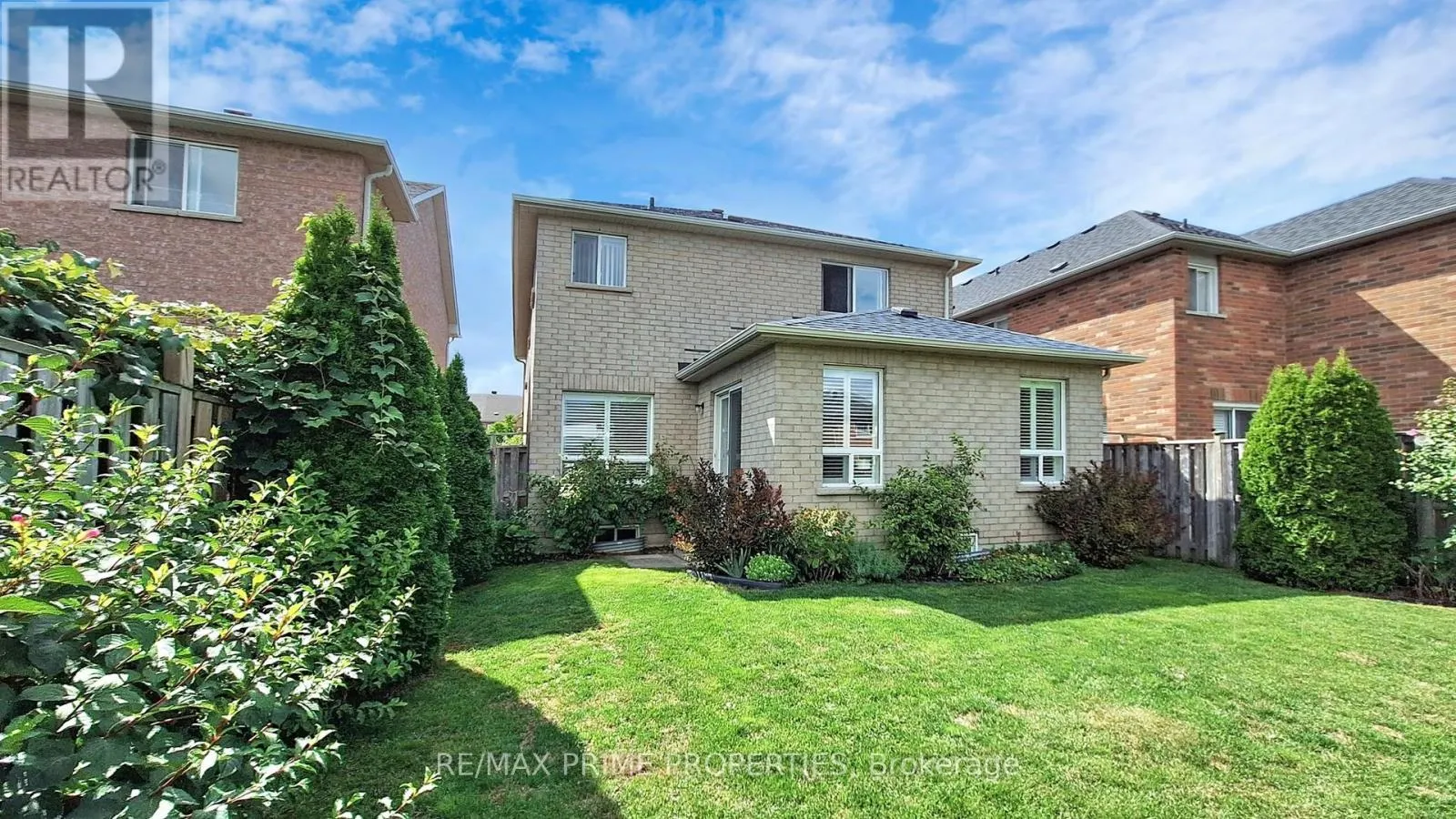49 REMBRANDT DRIVE
