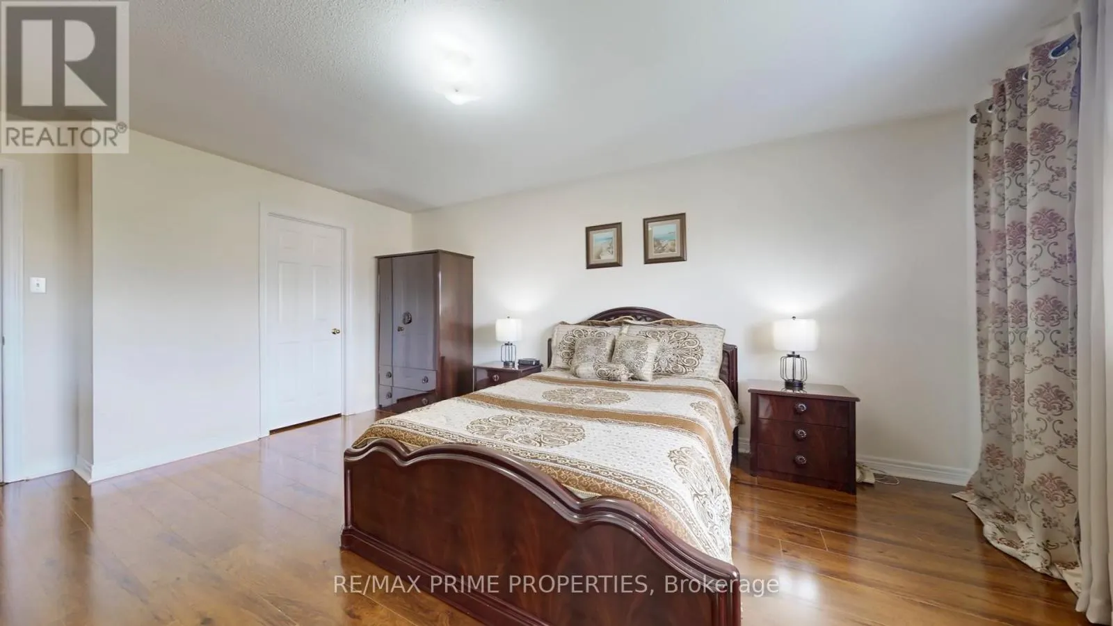 49 REMBRANDT DRIVE