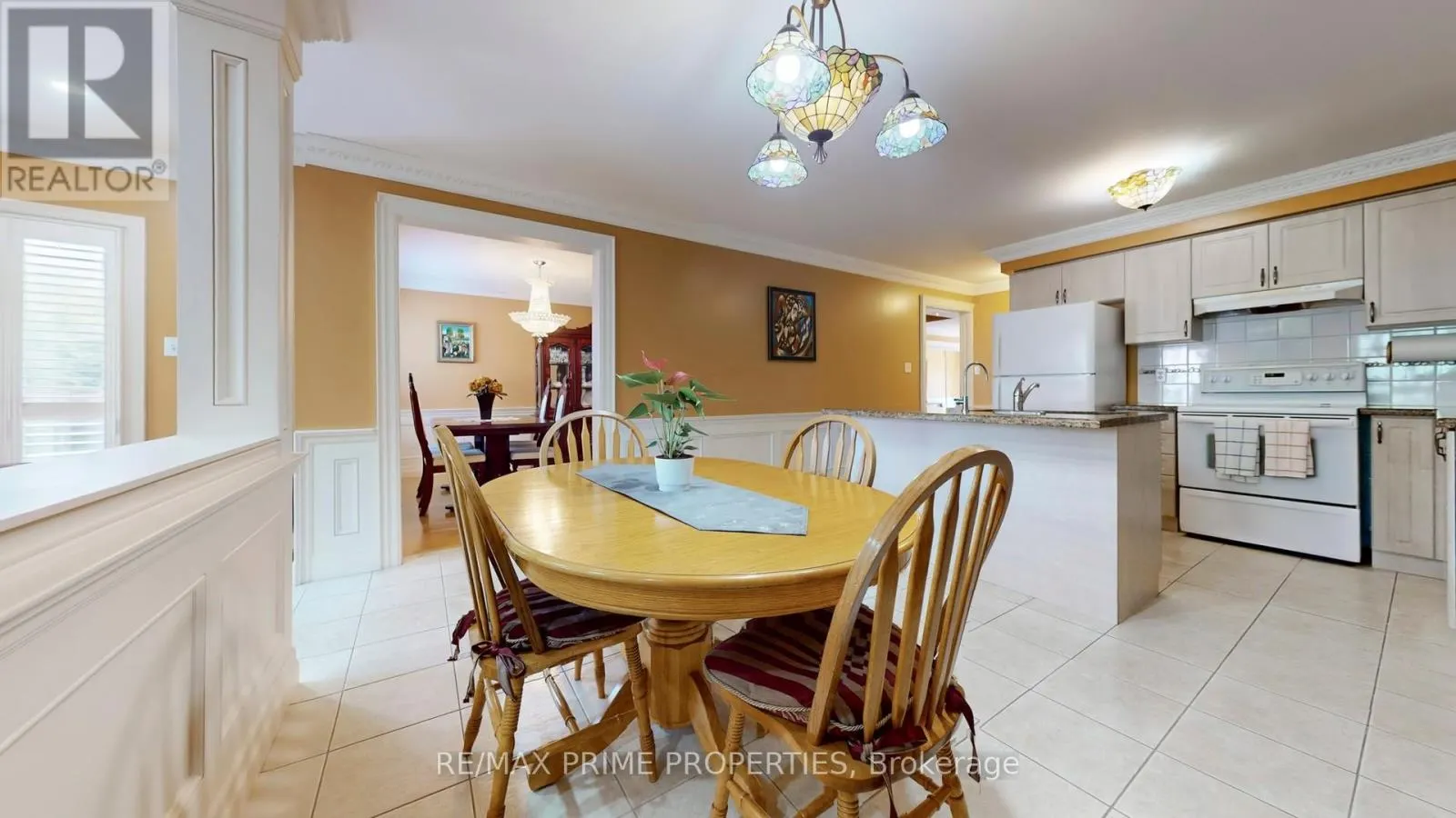 49 REMBRANDT DRIVE
