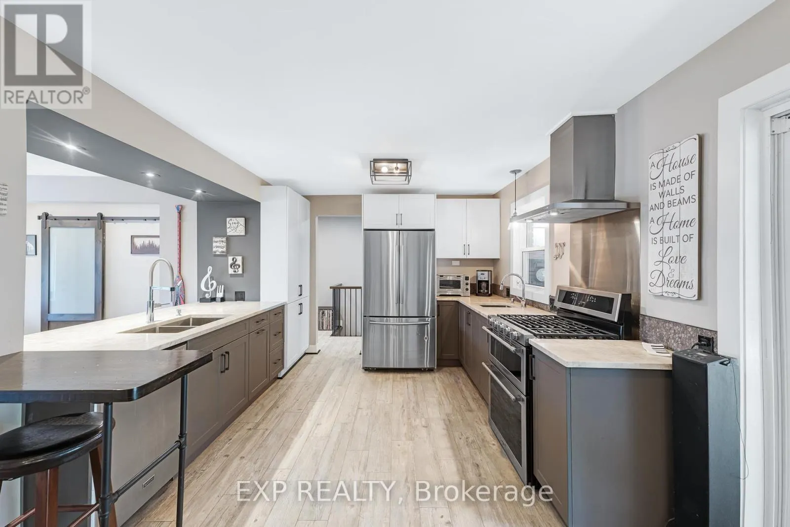 4580 CONCESSION 6 ROAD