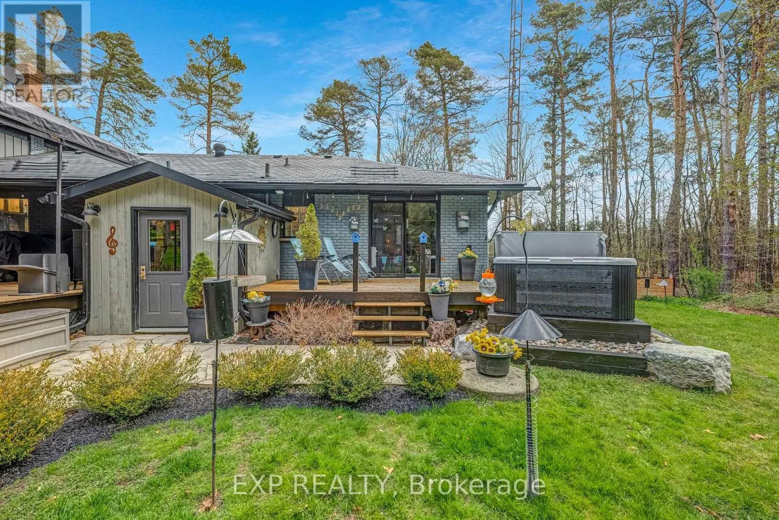 4580 CONCESSION 6 ROAD
