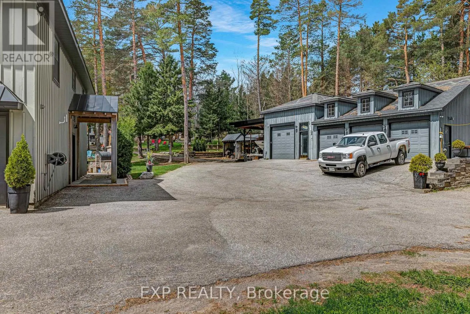 4580 CONCESSION 6 ROAD
