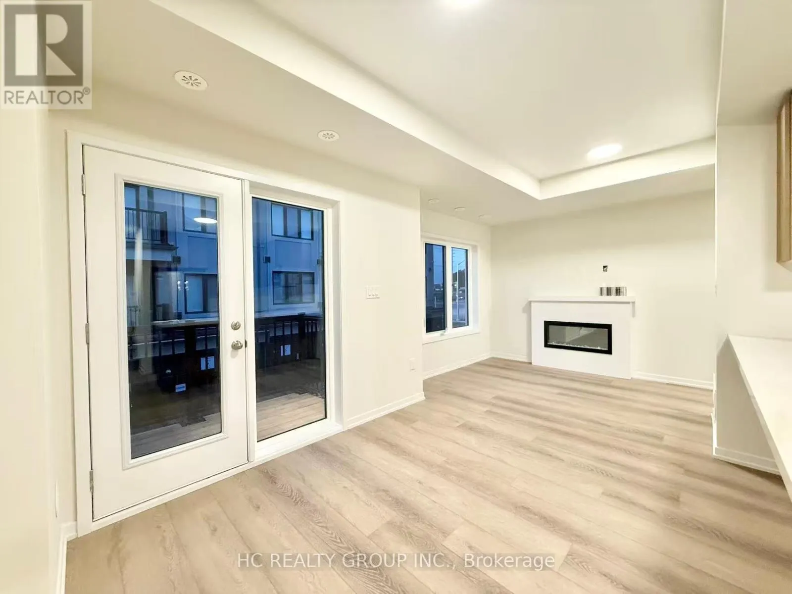39 MATAWIN LANE