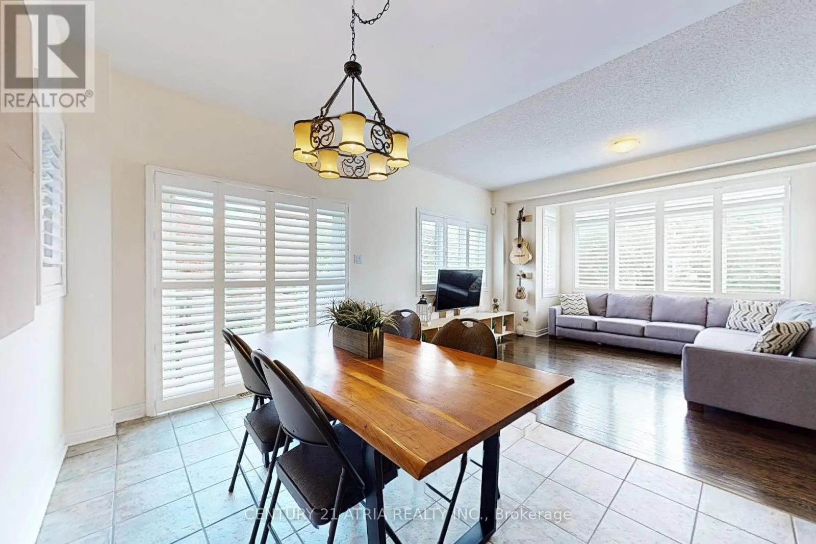 53 COUNTRY GLEN ROAD