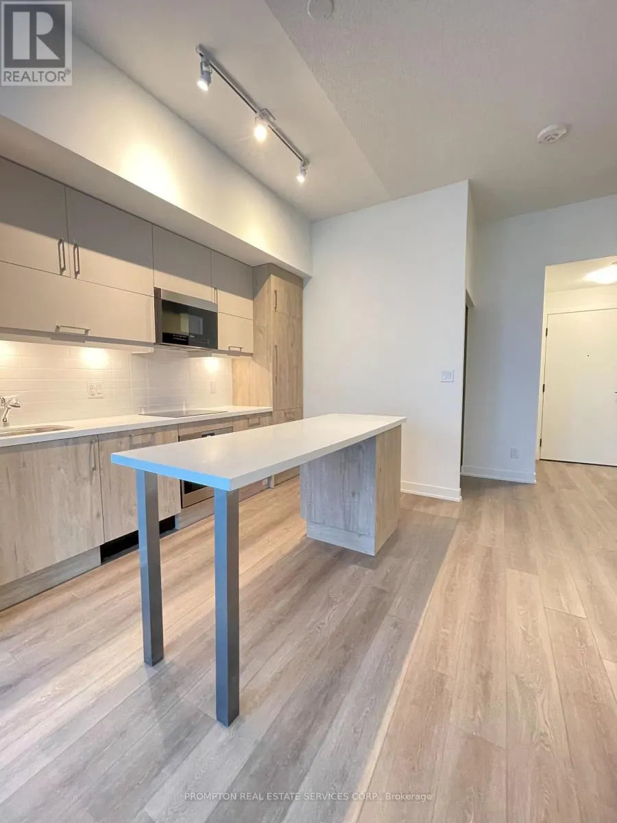 A1018 - 8119 BIRCHMOUNT ROAD