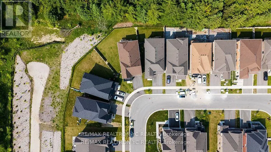 216 SIKURA CIRCLE