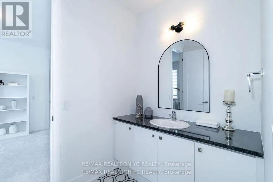 216 SIKURA CIRCLE