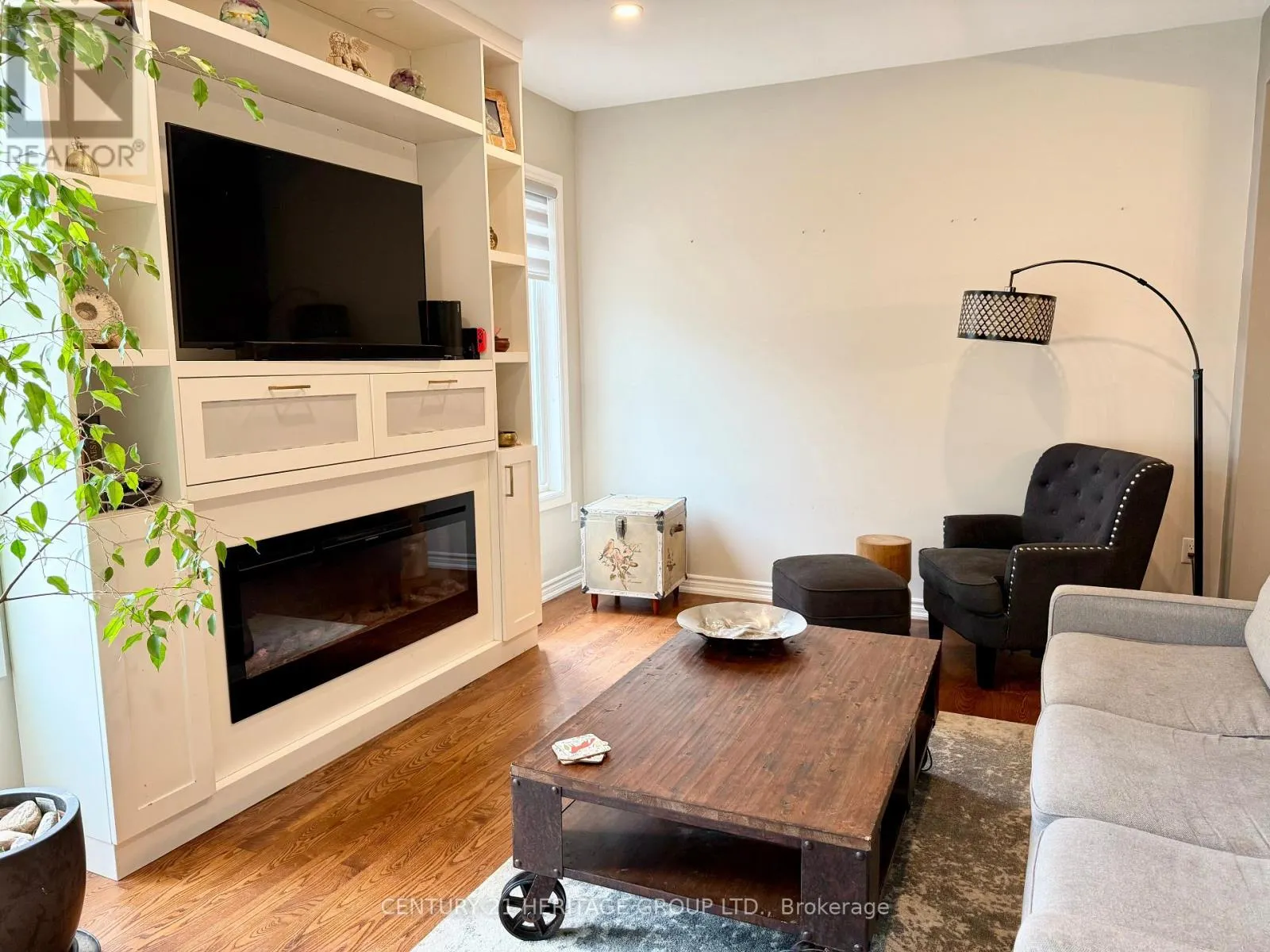 MAIN - 68 FARIS STREET
