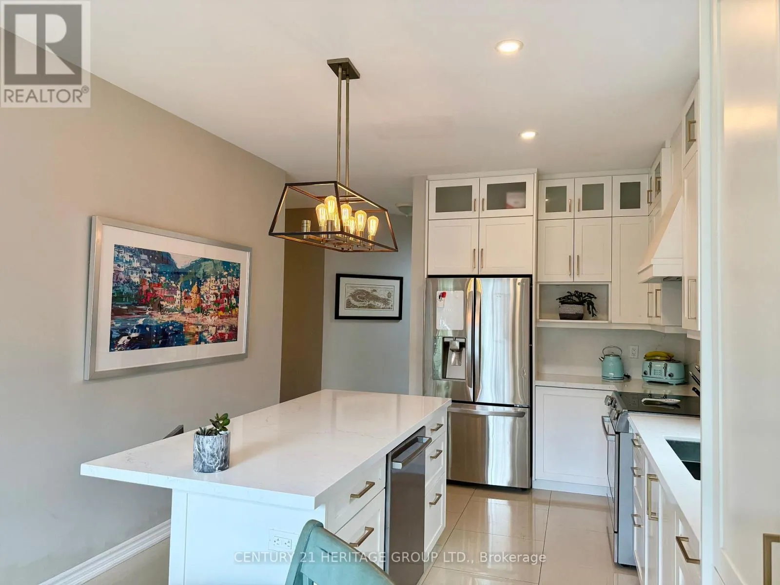 MAIN - 68 FARIS STREET