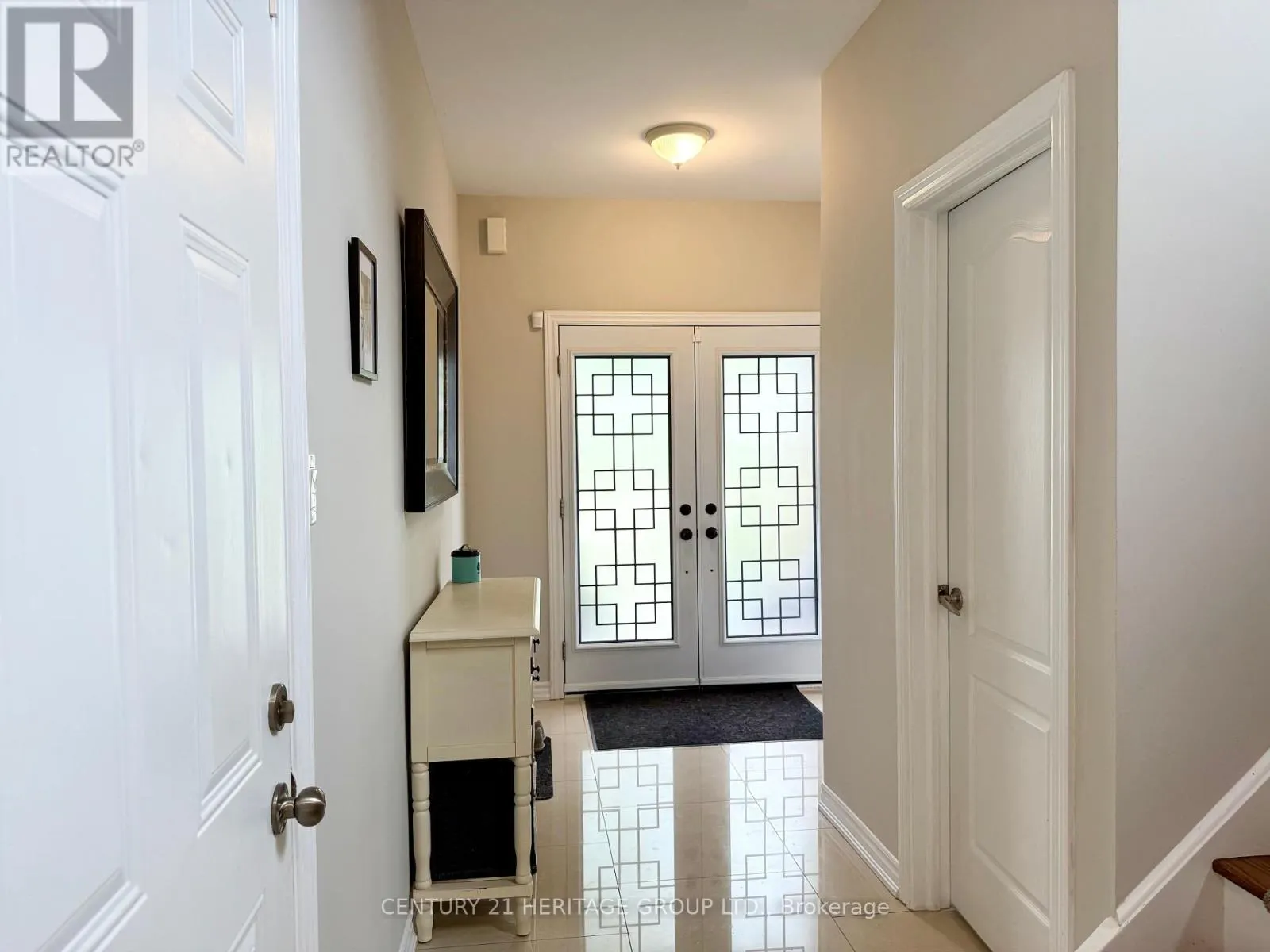 MAIN - 68 FARIS STREET