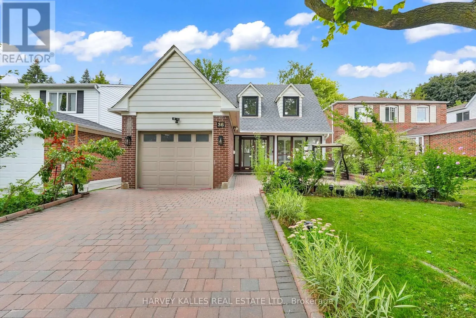 36 ABERFELDY CRESCENT