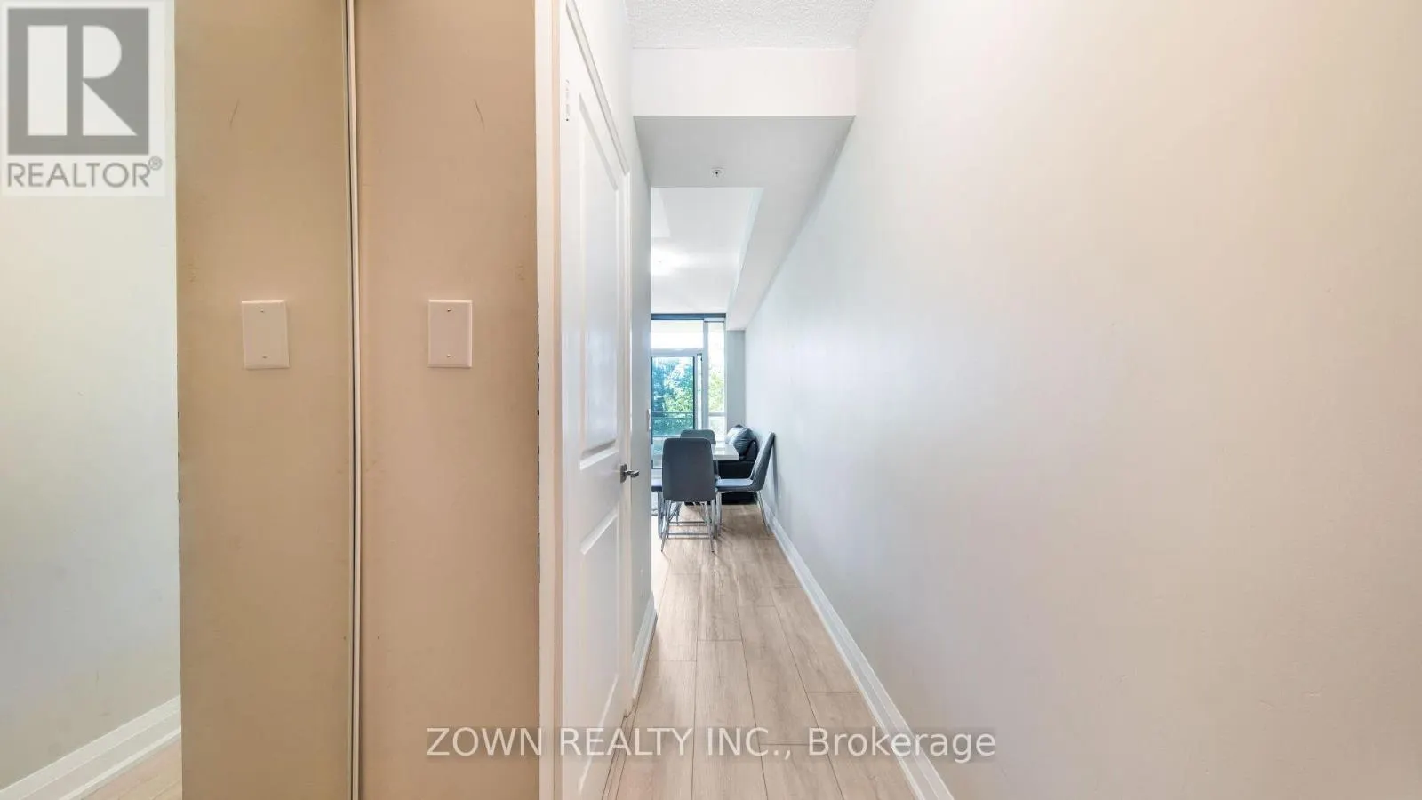 201 - 85 NORTH PARK ROAD
