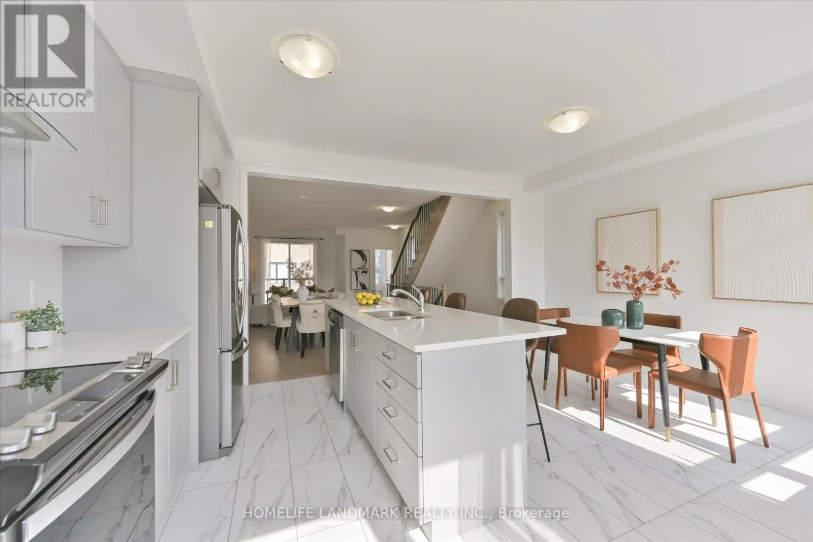 34 CAROLE BELL WAY
