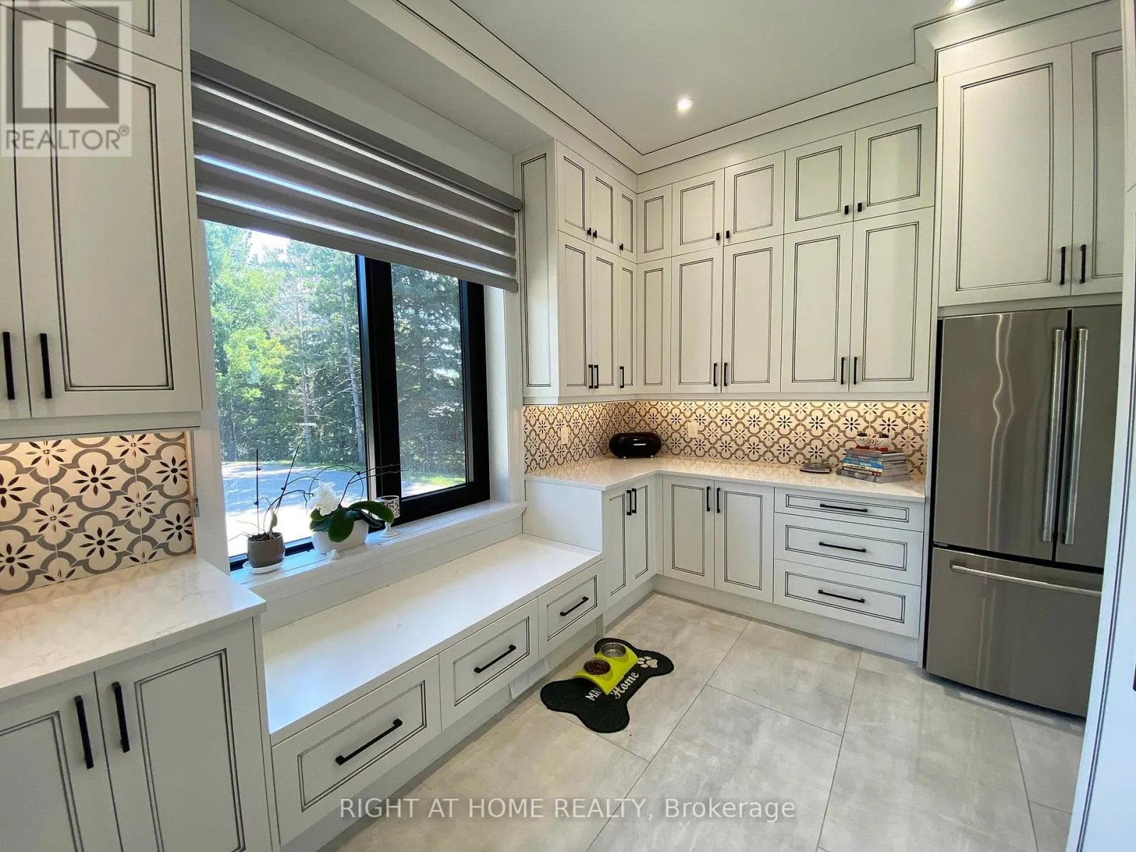 15670 10TH CONCESSION ROAD