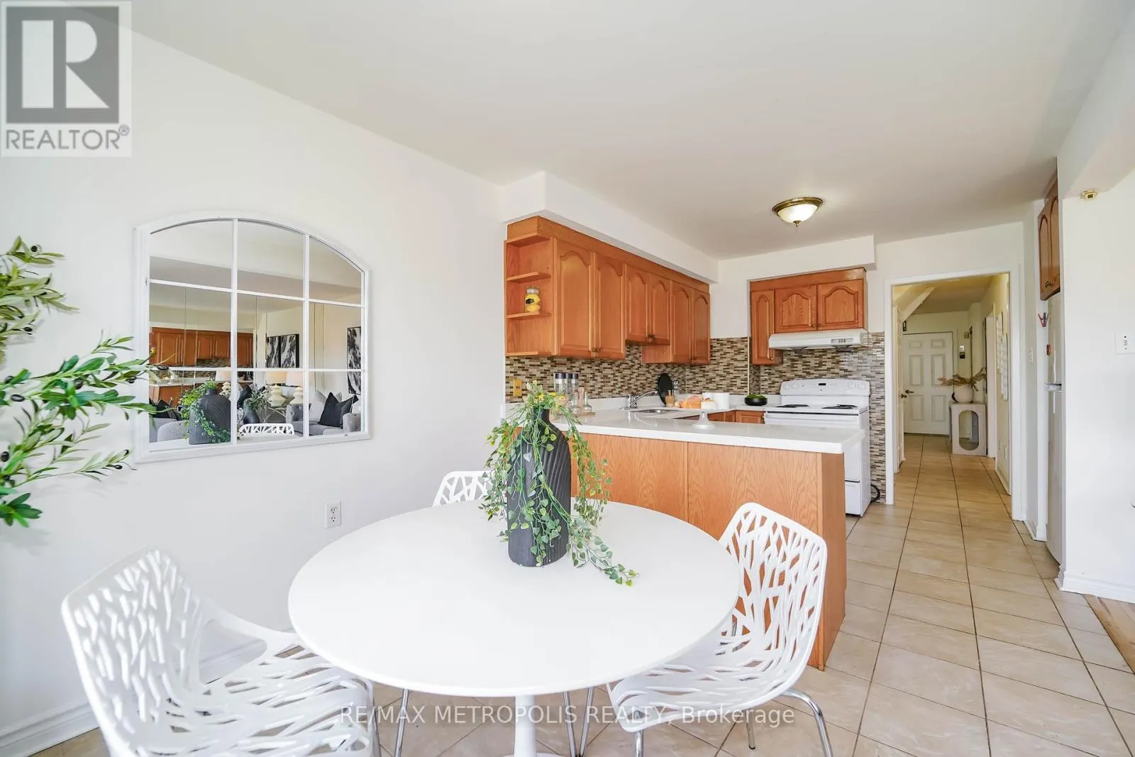 40 LAVRON COURT