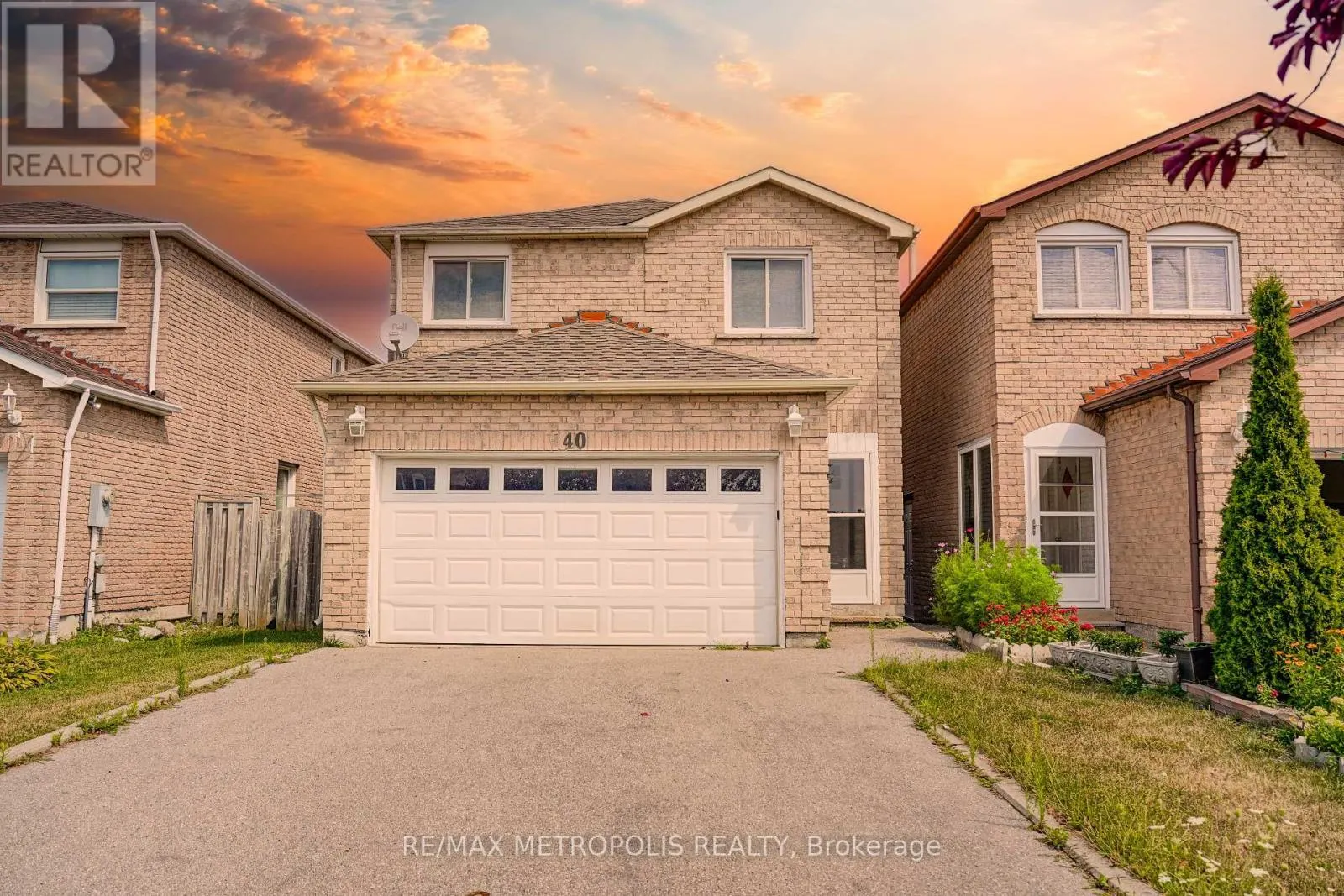 40 LAVRON COURT