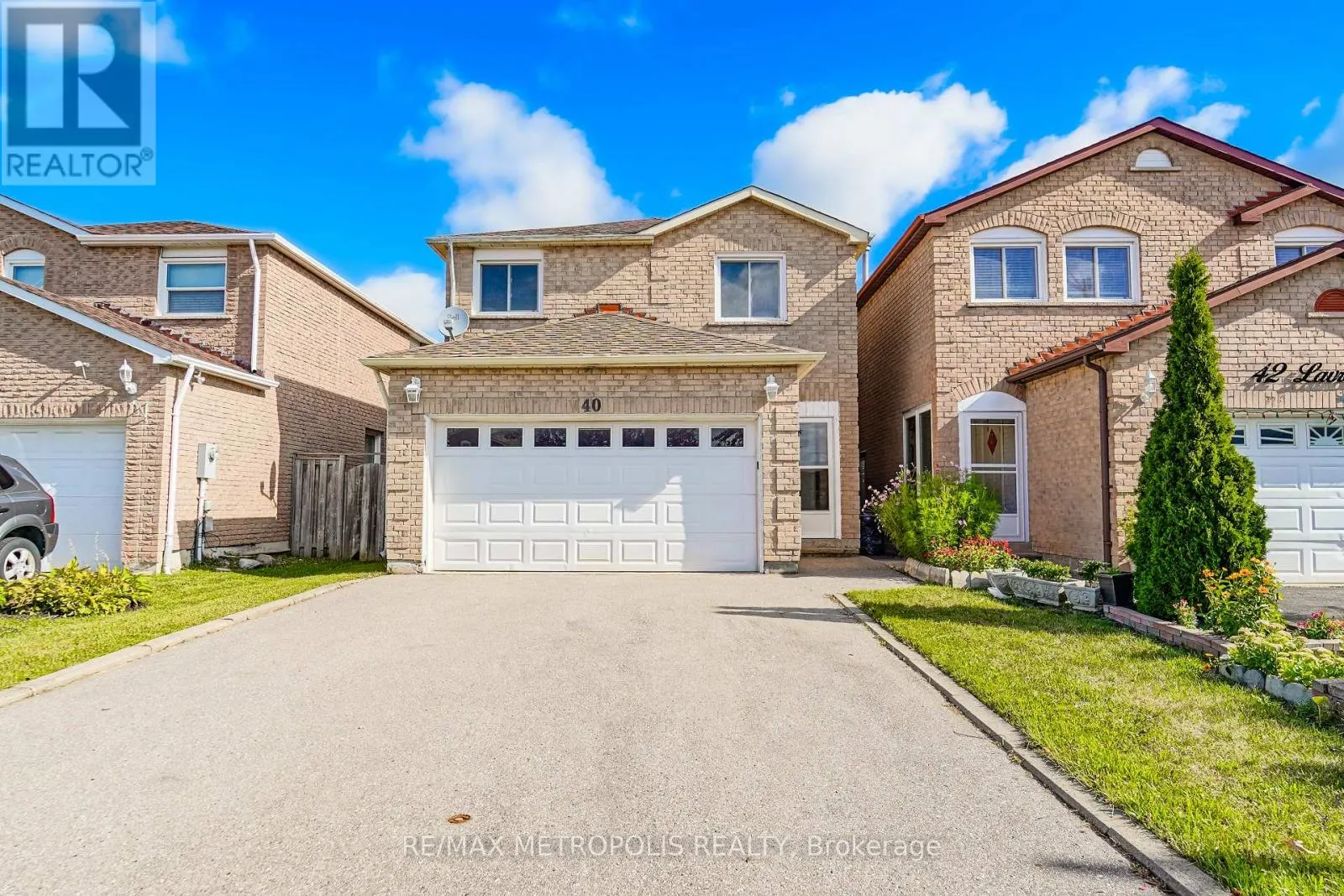 40 LAVRON COURT