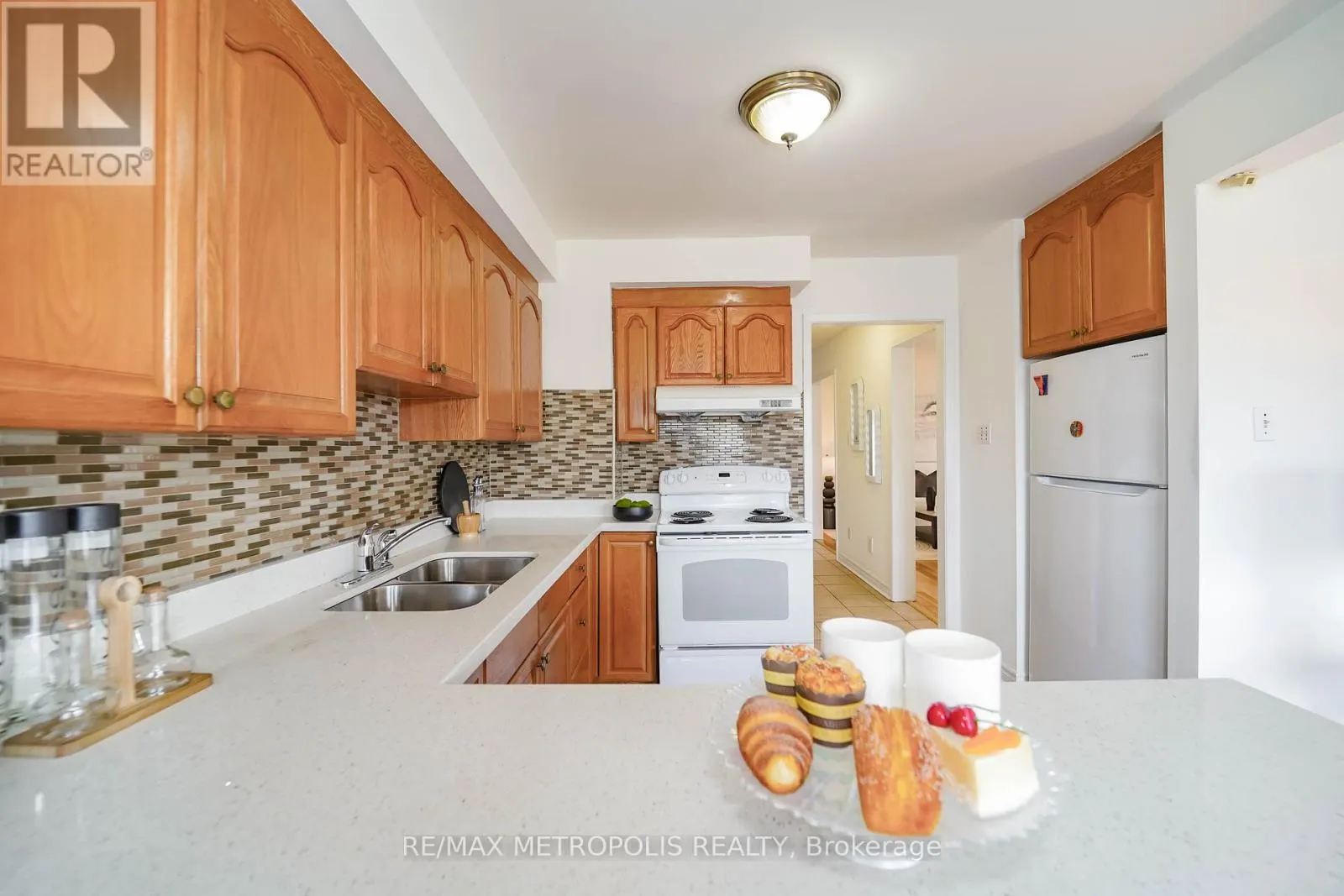 40 LAVRON COURT