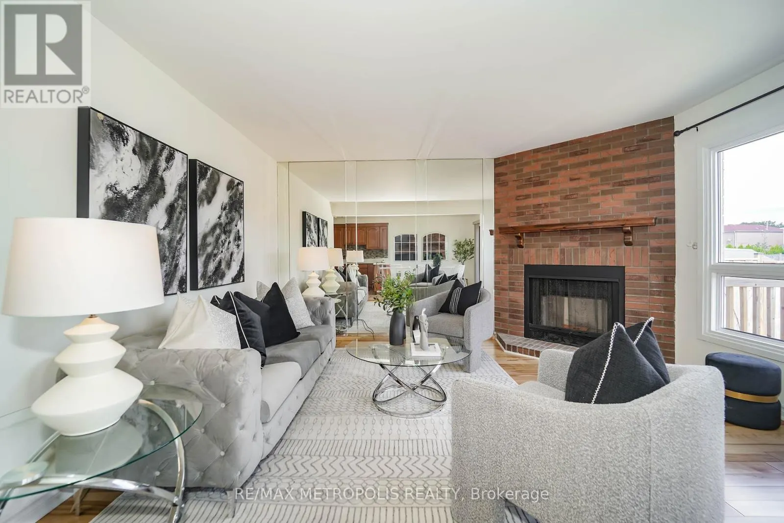 40 LAVRON COURT