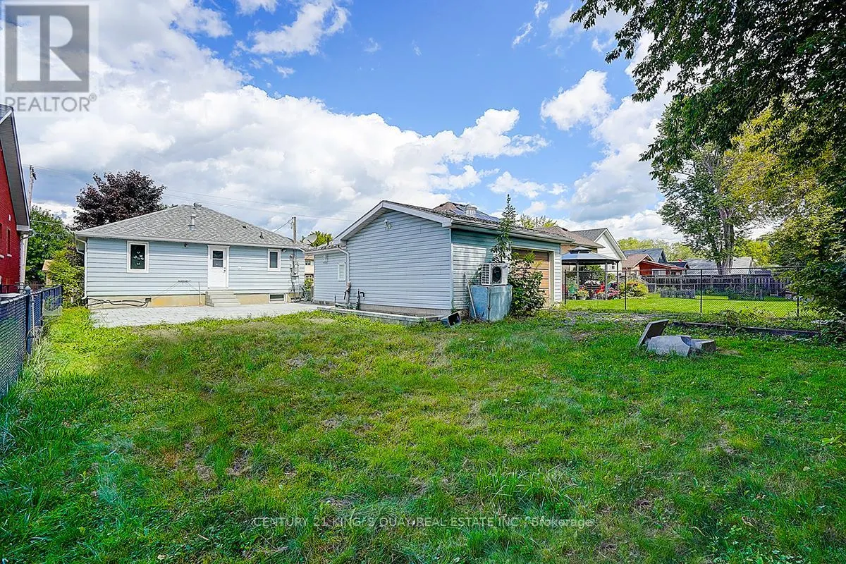 297 GLENWOODS AVENUE
