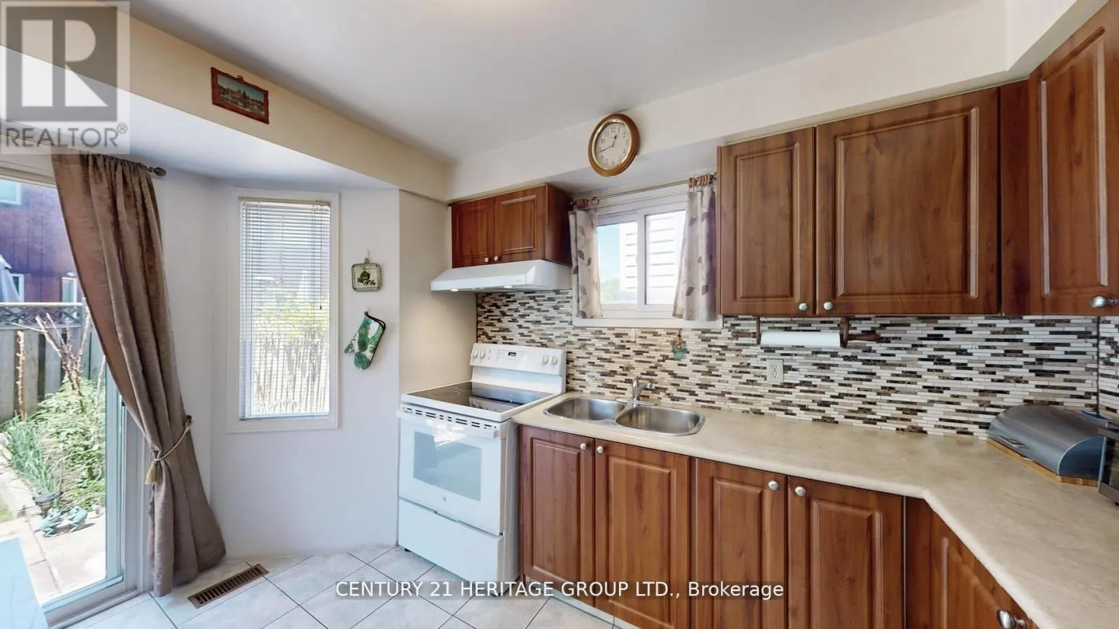 277 ROSEDALE HEIGHTS DRIVE